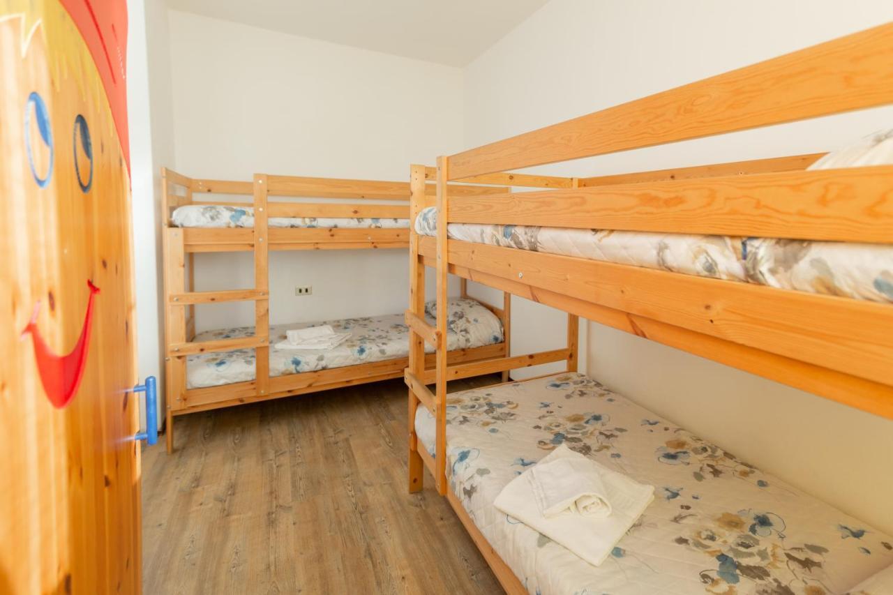Casa Sofie E Charlotte Lägenhet Varenna Exteriör bild