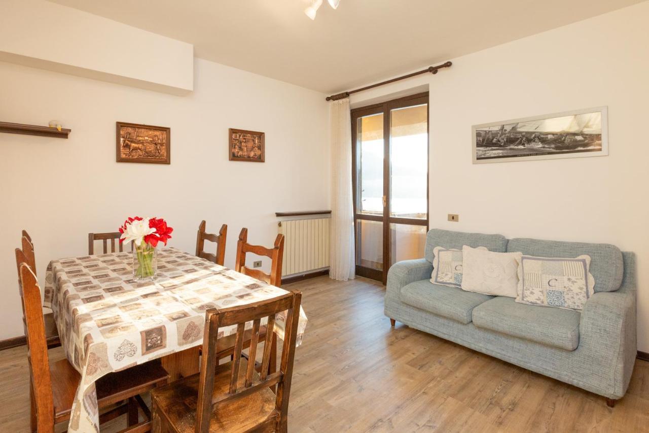 Casa Sofie E Charlotte Lägenhet Varenna Exteriör bild