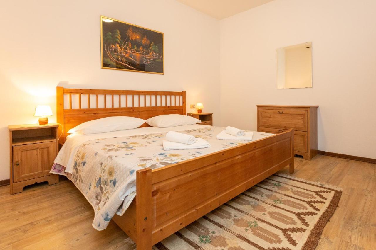 Casa Sofie E Charlotte Lägenhet Varenna Exteriör bild