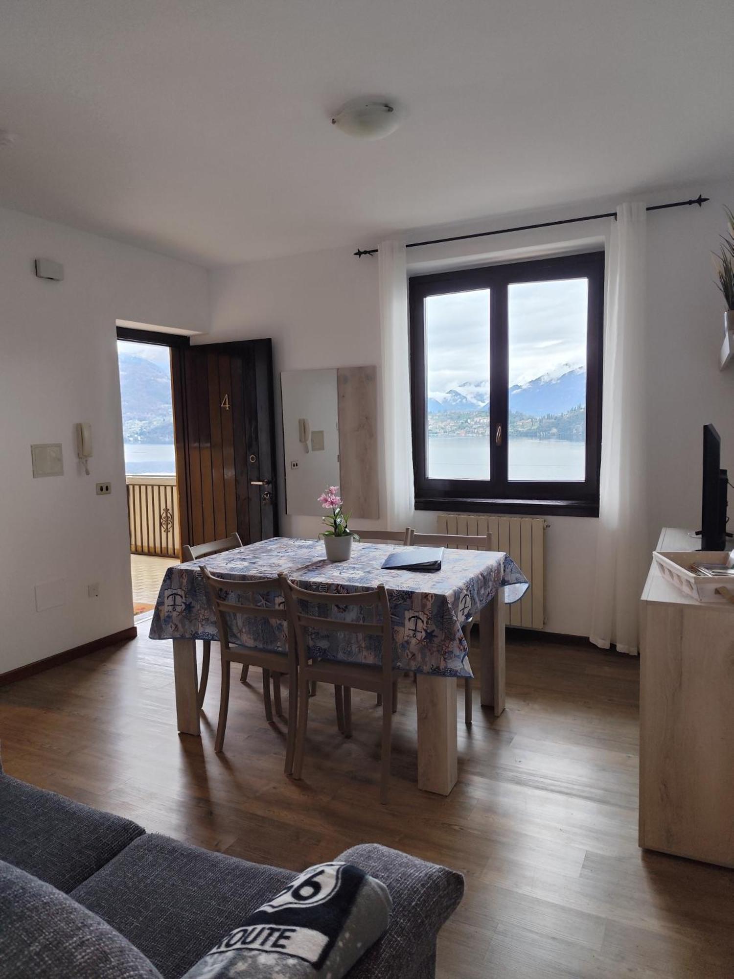 Casa Sofie E Charlotte Lägenhet Varenna Exteriör bild