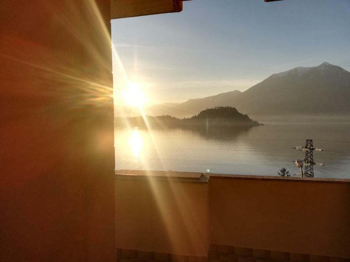 Casa Sofie E Charlotte Lägenhet Varenna Exteriör bild